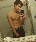 Himself 29 558d566acfe94.jpg