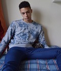 HimSelf 31 558f6d8e72505.jpg