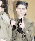 HimSelf 31 558f6d90cce19.jpg