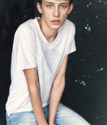 HimSelf 31  5595c39848b48.jpg
