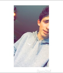 HimSelf 39 559a5c014cfe8.jpg