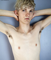 HimSelf 43 55a68ec02004f.jpg