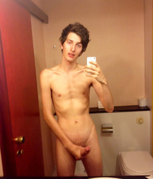 HimSelf 47 55c1a6b9127fb.jpg