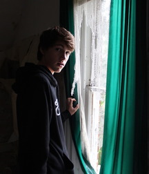 HimSelf 49 55c999d79327d.jpg
