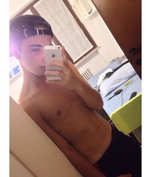 Muchachos Bellos 6 55dea9e0d7a54.jpg