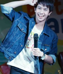 HimSelf 52  55e3facdd687d.jpg