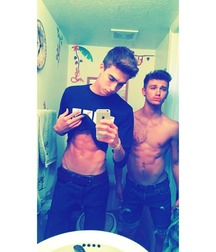 Boys 1 56124fac26726.jpg