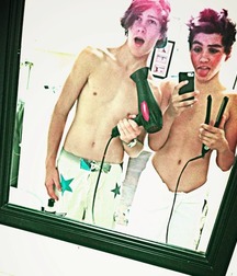 Boys from The Net 58 5613ffb8189c0.jpg