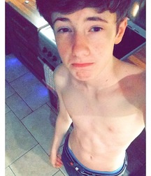 Muchachos Bellos 29 563a460d9671e.jpg