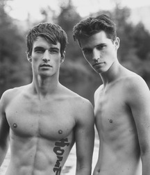Muchachos Bellos 29 563a46511966a.jpg
