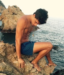 The Roving Eye 13 56421e8bef235.jpg