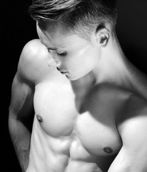 Pinups 5  569b6bf0770ec.jpg