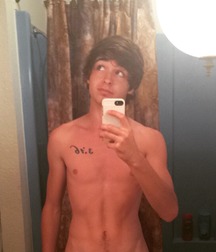 Grayson Lange 56a9663310d5a.jpg