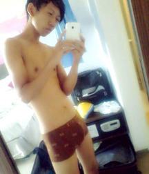 Pinups 25  56b7dd2ca4ecd.jpg