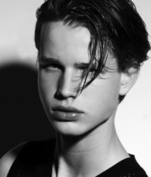 Boy From The Net 29 5724edf56810a.jpg