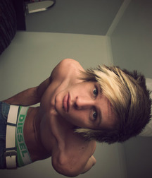 Boys From The Net 30 572d7f0a5d4be.jpg