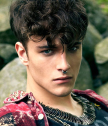 Ragazzi Carini 134 57319610832bd.jpg