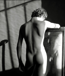 Black and White  5731ad8fef5bb.jpg