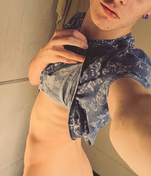 Pinups 55 57350f4c5c3db.jpg