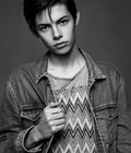 Boy From The Net 33 573950de4b2ac.jpg