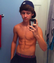 Pinups 61 576abed004a52.jpg