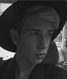 Boys From The Net 39 576d5af324ce8.jpg