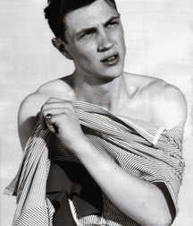 Pinups 64 577688fc96c02.jpg