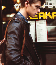 Schönen Jungen 123 57a4a48848d9e.jpg