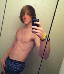 Boys From The Net 51 57a75c062c9c2.jpg