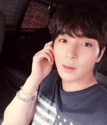  Beaux Garcons 141 57c85e309112f.png