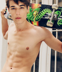 Pinups 82 57c959b0ce0da.jpg