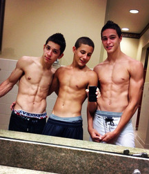 Boys From The Net 72 57f630a1d4799.jpg