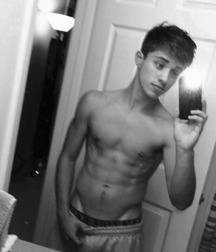  Chicos muy guapos 23 57f6be370b071.jpg