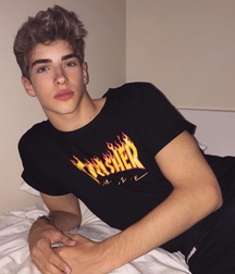  Chicos muy guapos 26 580c4d1032516.jpg