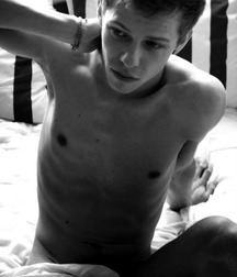 Schönen Jungen 146 5815115bbc6cb.jpg