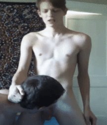 The Roving Eye 95 581c92aeeca18.gif