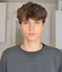 Schönen Jungen 150 581dee9b7d41d.jpg