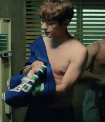 Ragazzi Carini 190 5820ab08d53c6.gif