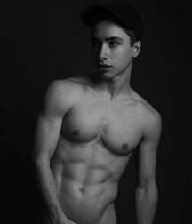 Ragazzi Carini 188 5820ac0adc3b1.jpg