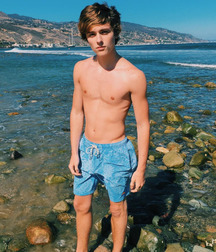 Boys From The Net 87 582a9f097c398.jpg