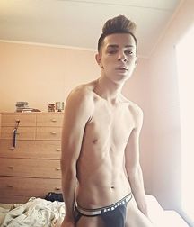  Schönen Jungen 155 583036db0d102.jpg