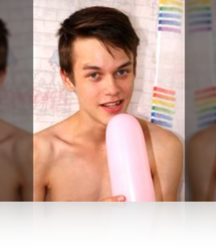 Pinups 111 583c3afd32c56.png