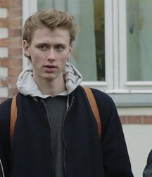 Isak and Evan 58406550dfc1c.jpg