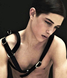 Beaux Garcons 141 58417717075e2.jpg