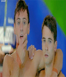 Beaux Garcons 145 584178644f8fd.gif