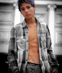 Beaux Garcons 147 5841794e3844e.jpg