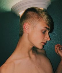 Schönen Jungen 160 584e9c85e9569.jpg