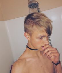 Schönen Jungen 160 584e9c88cb656.jpg