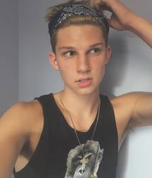 Schönen Jungen 160 584e9ca6a4e66.jpg