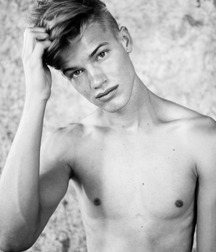 Schönen Jungen 162 584e9f618a0ac.jpg